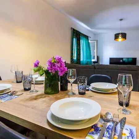 City Apartment Nora, Old Town Located, Free Parking Makarska Exterior photo