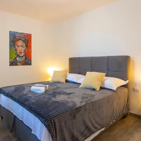 City Apartment Nora, Old Town Located, Free Parking Makarska Exterior photo