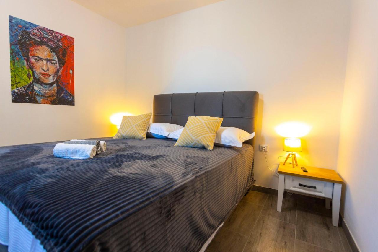 Apartment Nora, Old Town Located, Free Parking